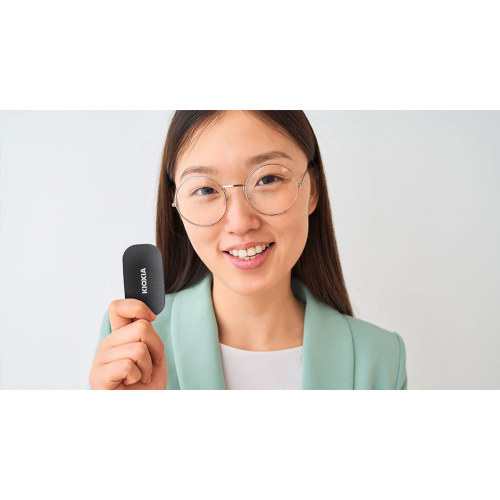 KIOXIA 2TB EXCERIA PLUS PORTABLE G2 LXD20K002TG8 USB 3.2 Harici Disk